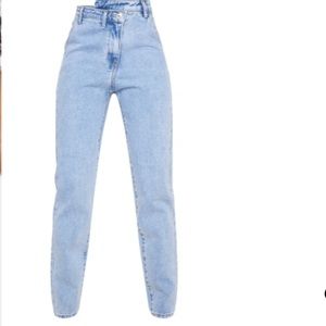 Pretty little thing blue jeans